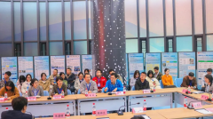 学设备平台不只能够满脚根本讲授演示需求